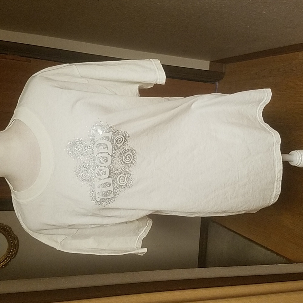 Gildan " Moody " Tshirt